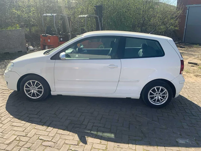 2009 volkswagen polo personenauto - afbeelding 15 van  16