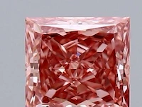 2.00ct fancy vivid pink vs1 with igi certificate
