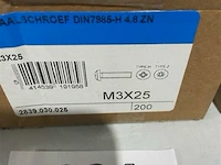 200x metaalschroef m3x25 - afbeelding 2 van  3