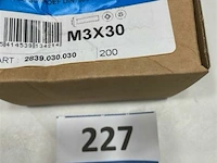200x metaalschroef m3x30 - afbeelding 1 van  3