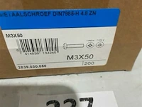 200x metaalschroef m3x40 - afbeelding 1 van  3