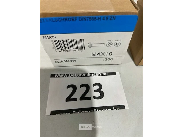 200x metaalschroef m4x10 - afbeelding 3 van  3