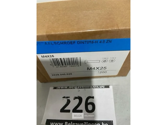 200x metaalschroef m4x25 - afbeelding 3 van  3
