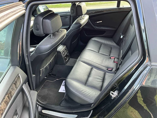 2010 - bmw 520d - personenauto - afbeelding 8 van  28