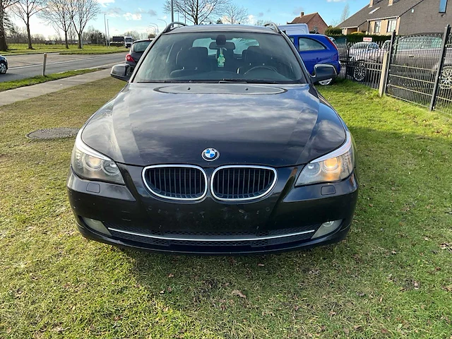 2010 - bmw 520d - personenauto - afbeelding 12 van  28