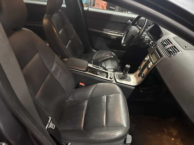 2010 - volvo s40 - personenauto - afbeelding 20 van  38