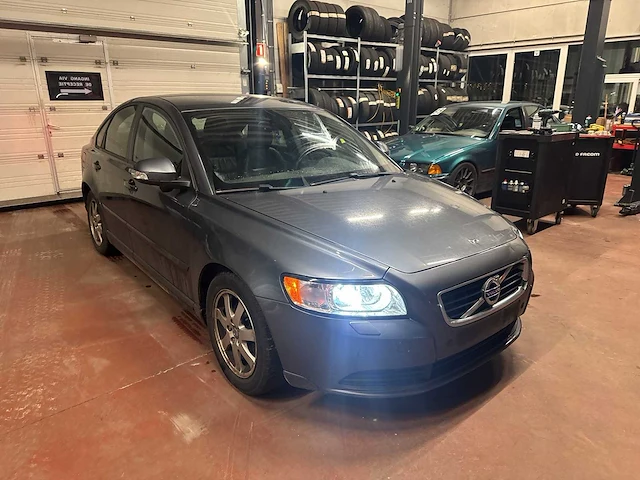 2010 - volvo s40 - personenauto - afbeelding 12 van  38