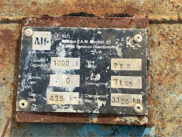 2010 alt pyr betonkubel - afbeelding 7 van  7