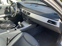 2010 bmw 318d personenauto - afbeelding 34 van  47
