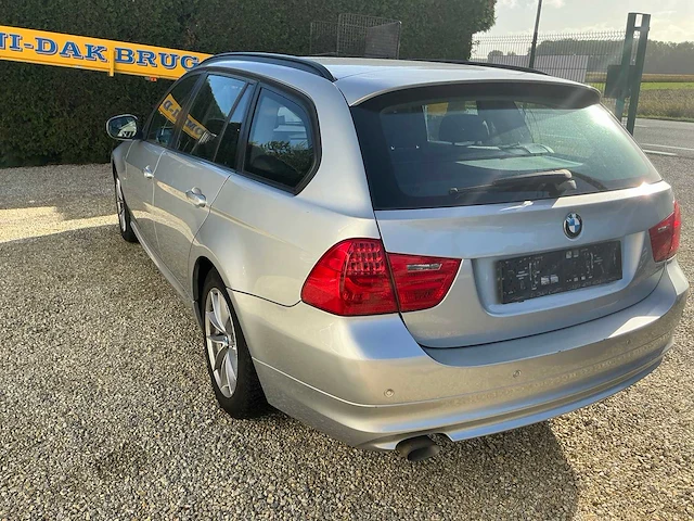 2010 bmw 318d personenauto - afbeelding 5 van  47