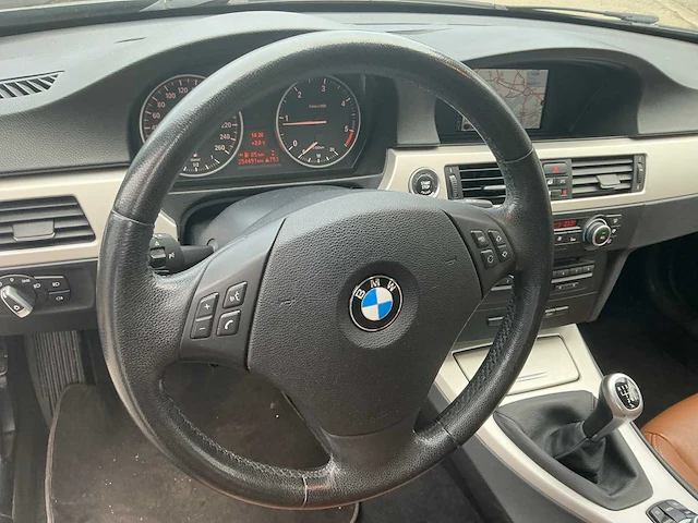 2010 bmw 318d - afbeelding 10 van  32