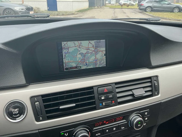 2010 bmw 318d - afbeelding 13 van  32