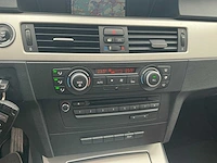 2010 bmw 318d - afbeelding 14 van  32