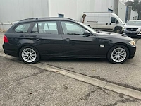 2010 bmw 318d - afbeelding 29 van  32
