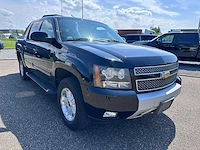 2010 chevrolet avalanche 5.3 l v 8 - lichte vrachtwagen - afbeelding 9 van  16