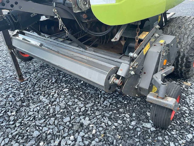 2010 claas variant 380 balenpers - afbeelding 2 van  26