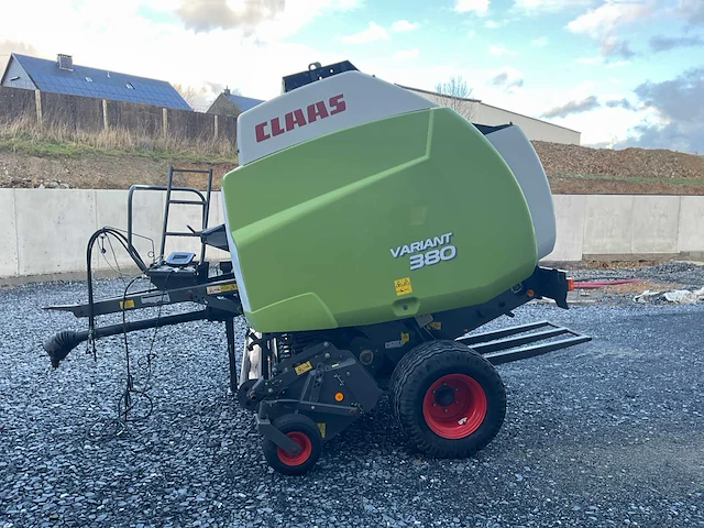 2010 claas variant 380 balenpers - afbeelding 12 van  26