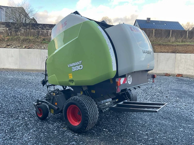 2010 claas variant 380 balenpers - afbeelding 20 van  26