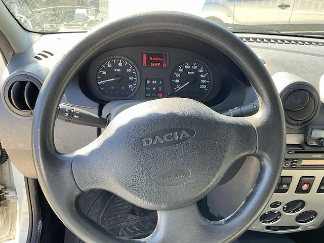 2010 dacia logan - afbeelding 10 van  21