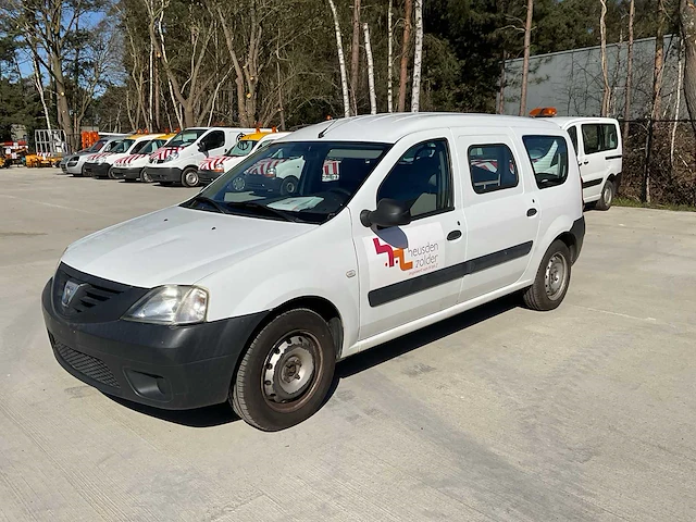 2010 dacia logan - afbeelding 1 van  21