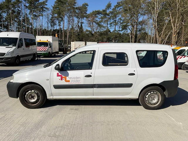 2010 dacia logan - afbeelding 12 van  21
