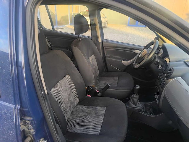2010 | dacia | sandero 1.4 mpi | benzine - afbeelding 9 van  26