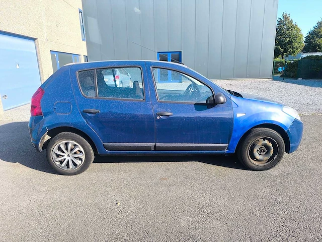 2010 | dacia | sandero 1.4 mpi | benzine - afbeelding 23 van  26