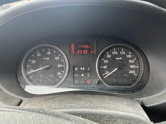 2010 dacia sandero - afbeelding 20 van  24
