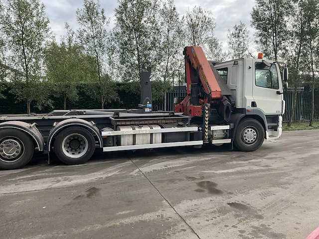 2010 daf cf85 vrachtwagen - afbeelding 12 van  28