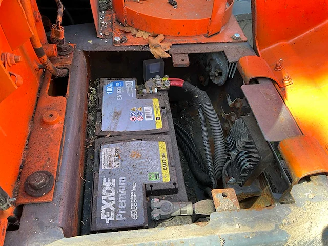 2010 doosan doosan crawler exavator dh60-7 rupsgraafmachine - afbeelding 10 van  19