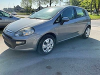 2010 fiat punto