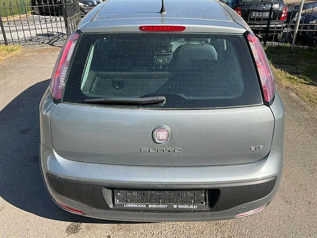 2010 fiat punto - afbeelding 15 van  31