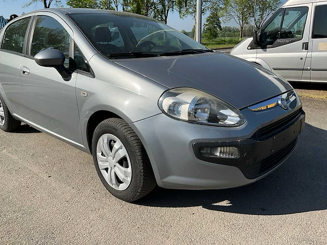 2010 fiat punto - afbeelding 29 van  31