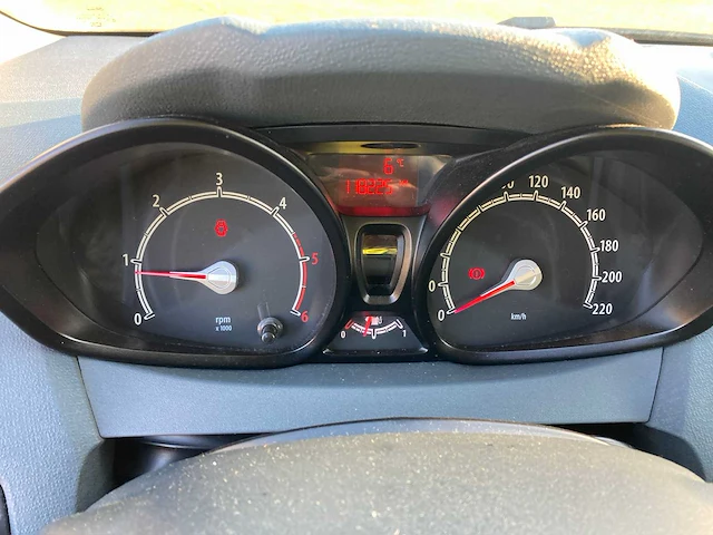 2010 ford fiesta personenauto ford fiesta - afbeelding 4 van  15
