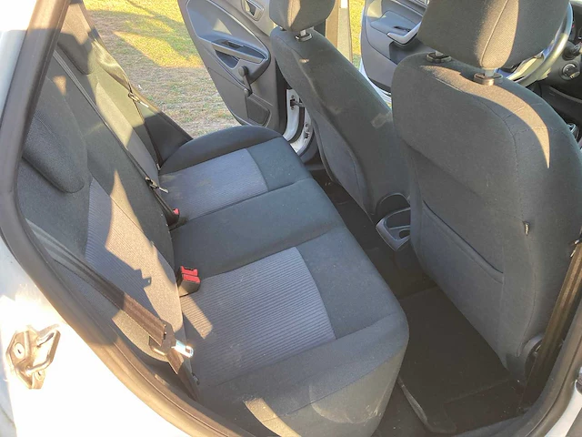 2010 ford fiesta personenauto ford fiesta - afbeelding 15 van  15