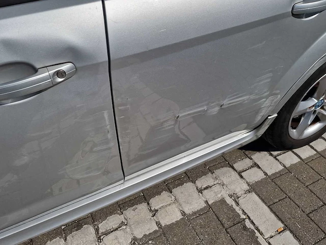 2010 ford focus - afbeelding 27 van  28
