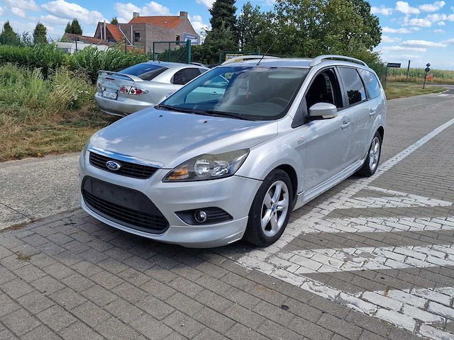 2010 ford focus - afbeelding 1 van  28