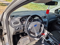 2010 ford focus - afbeelding 28 van  28