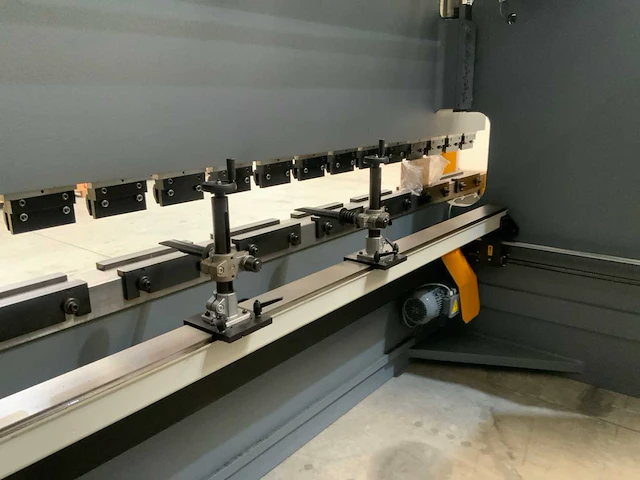 2010 haco erms40150 cnc-kantbank - afbeelding 7 van  10