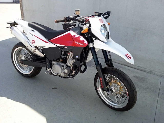 2010 husqvarna te 630 smr motorfiets - afbeelding 3 van  7