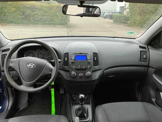 2010 hyundai i30 personenauto - afbeelding 3 van  17