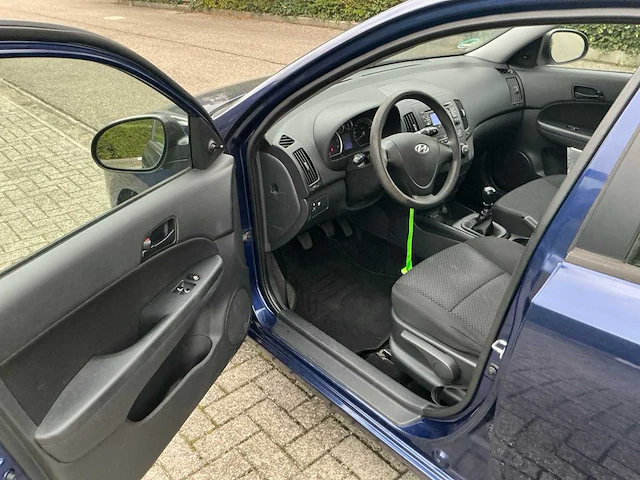 2010 hyundai i30 personenauto - afbeelding 17 van  17