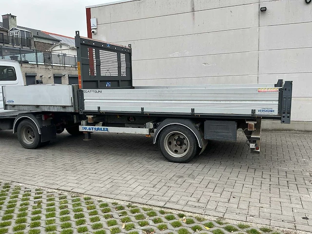 2010 iveco daily vrachtwagen met 2 opleggers - afbeelding 25 van  65