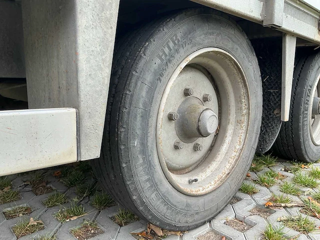 2010 iveco daily vrachtwagen met 2 opleggers - afbeelding 54 van  65