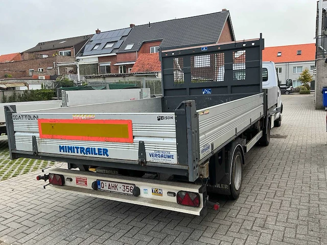 2010 iveco daily vrachtwagen met 2 opleggers - afbeelding 63 van  65