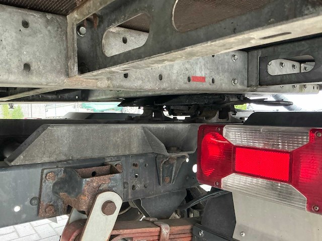 2010 iveco daily vrachtwagen met oplegger kipfunctie - afbeelding 19 van  42