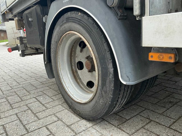 2010 iveco daily vrachtwagen met oplegger kipfunctie - afbeelding 29 van  42