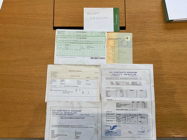 2010 iveco daily vrachtwagen met oplegger kipfunctie - afbeelding 37 van  42