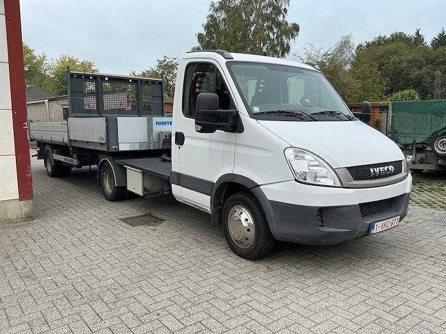 2010 iveco daily vrachtwagen met oplegger kipfunctie - afbeelding 41 van  42