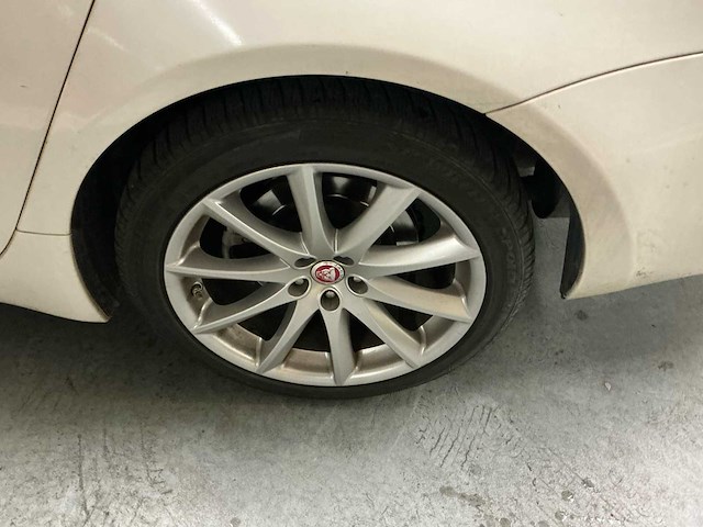 2010 jaguar xj 3.0 diesel turbo personenauto - afbeelding 3 van  59